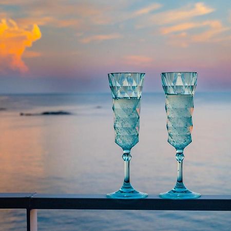 Sunset Villa Spa Resort Fukui Esterno foto